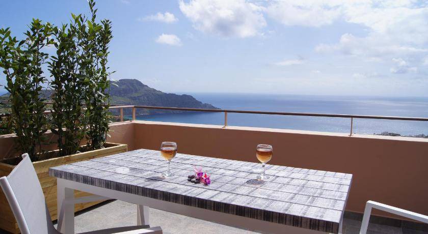 Photo of Patio Balcony in Mirthios