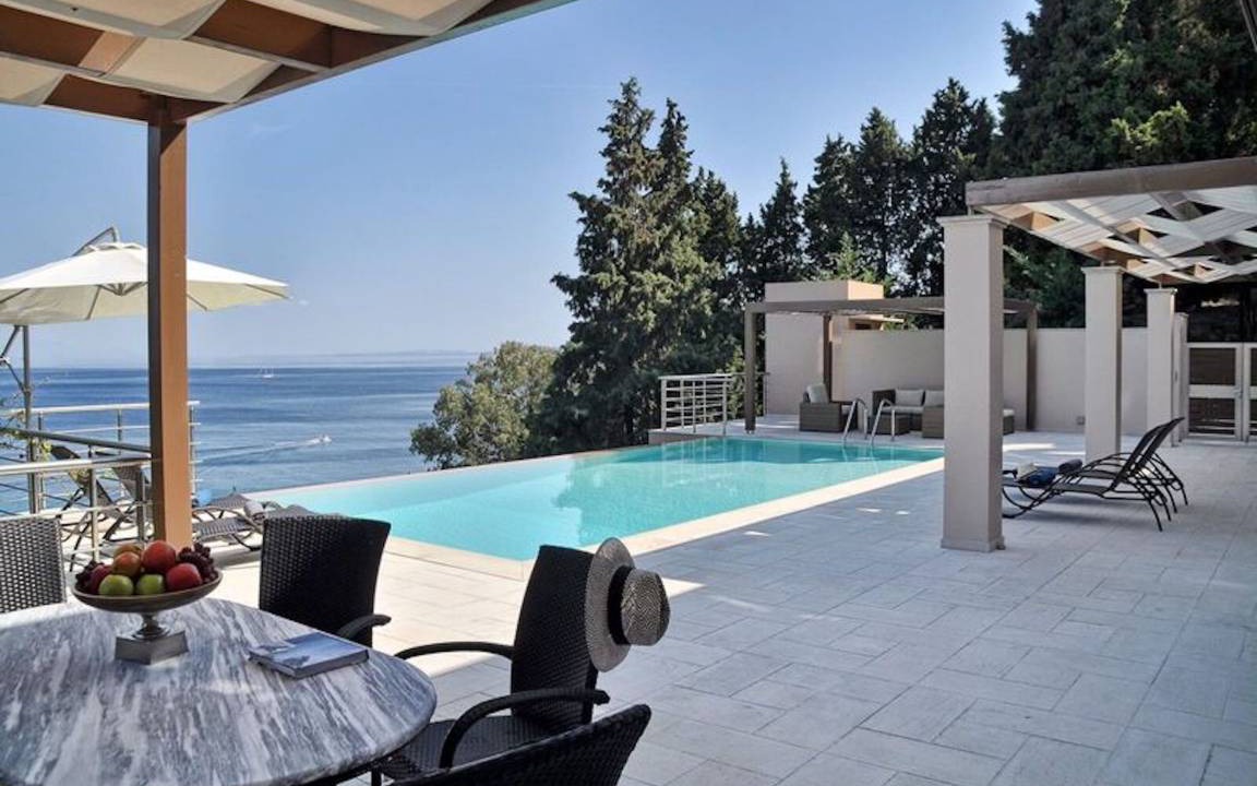Photo of Patio Balcony in Perama