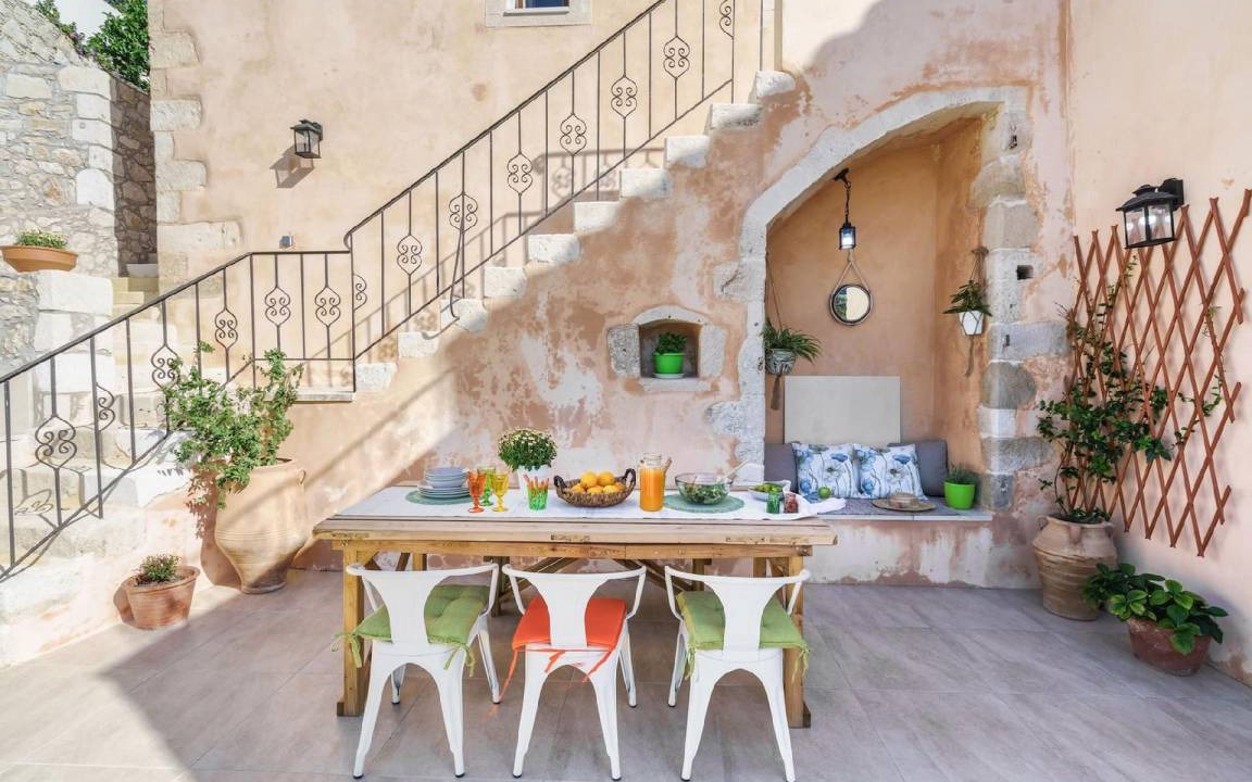 Photo of Patio Balcony in Armenoi
