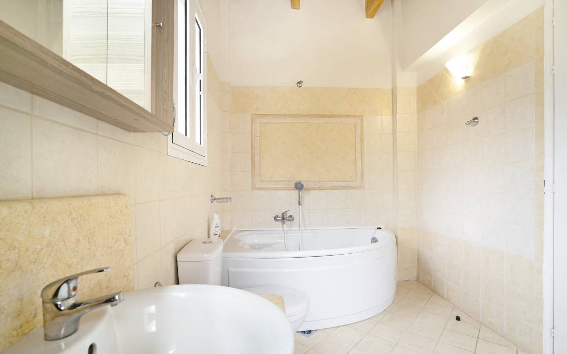 Photo of Bathroom in Spartia