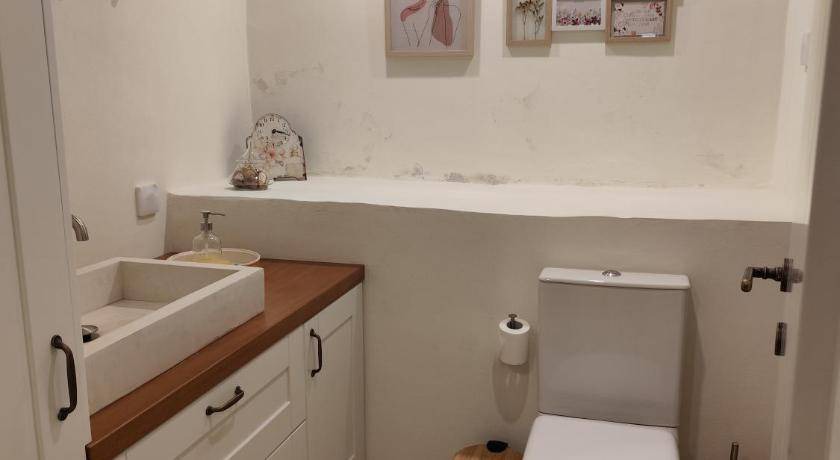 Photo of Bathroom in Ano Korakiana