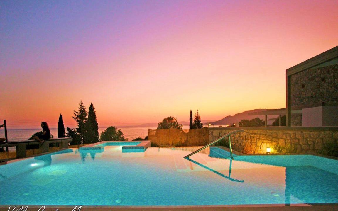 Photo of Others in Pefkos