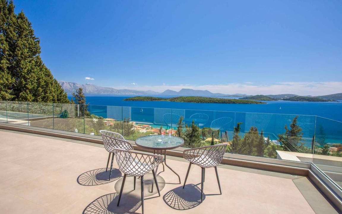 Photo of Patio Balcony in Perigiali