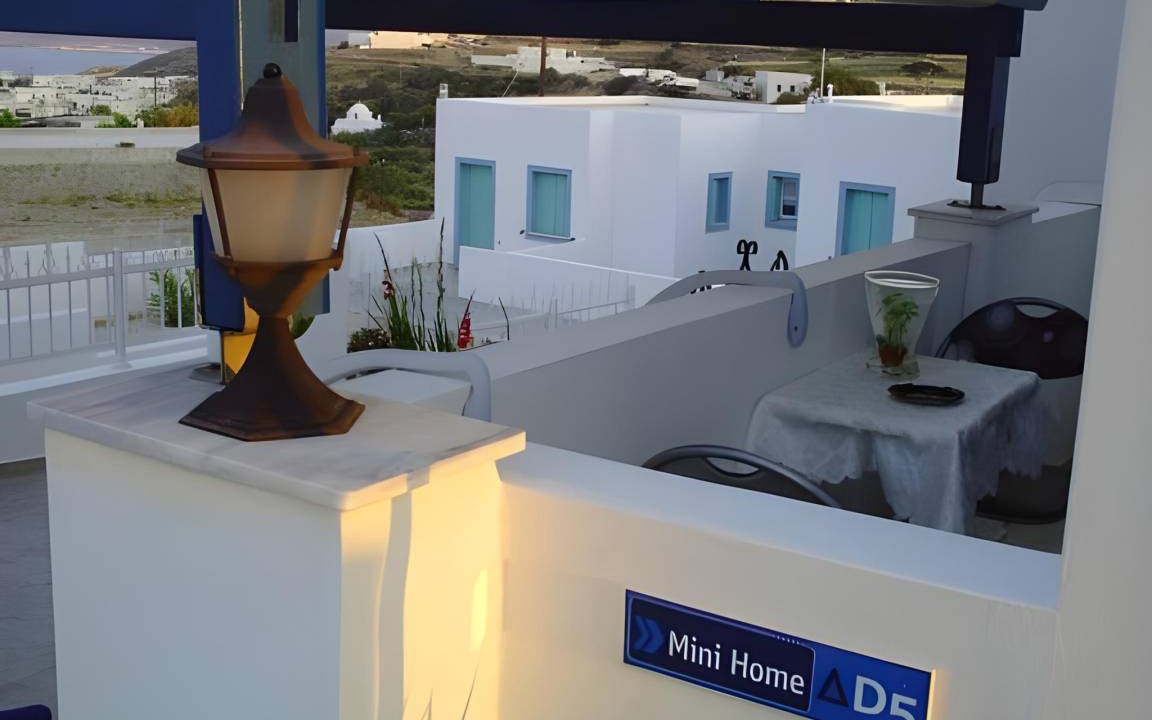 Photo of Others in Milos