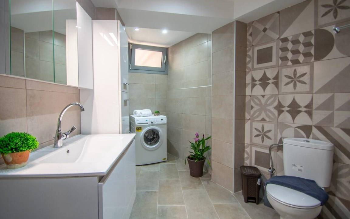 Photo of Bathroom in Maries
