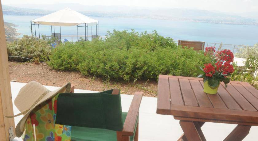 Photo of Others in Loutraki-Agioi Theodoroi