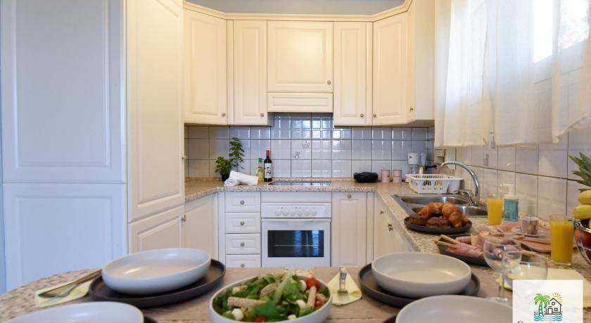 Photo of Kitchen in Nea Iraklitsa
