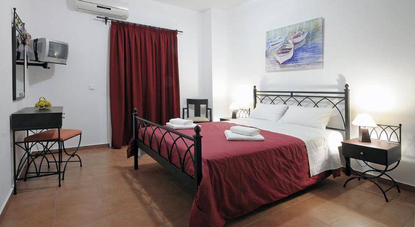 Photo of Bedroom in Agia Pelagia