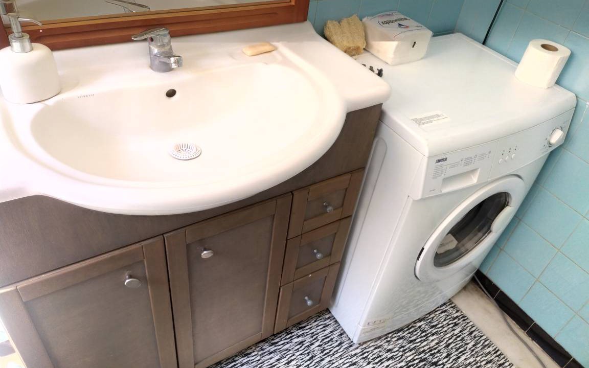 Photo of Bathroom in Piraeus