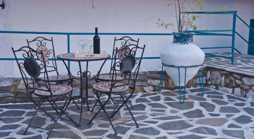 Photo of Patio Balcony in Koukounaries