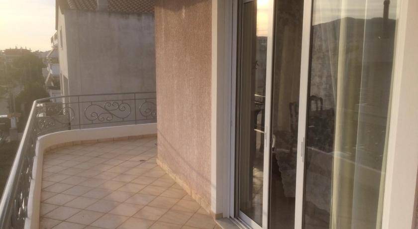 Photo of Patio Balcony in Gerakas