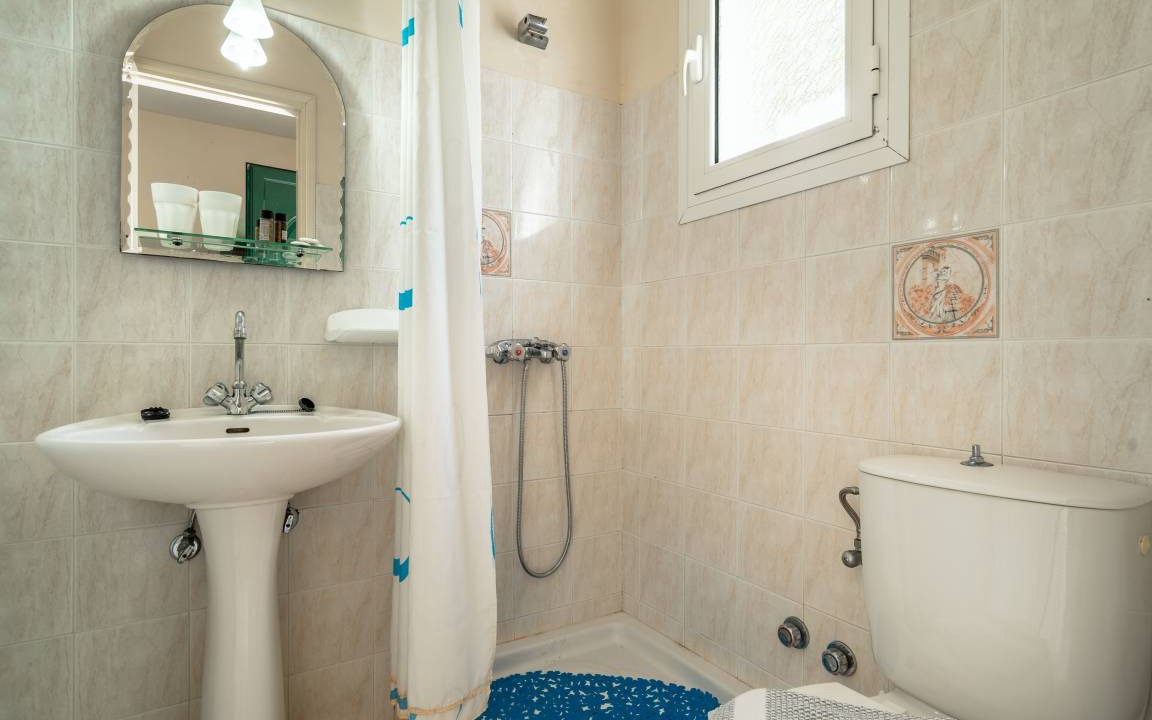 Photo of Bathroom in Kateleios