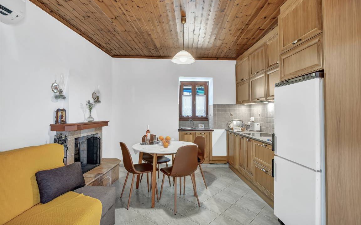 Photo of Kitchen in Katokhorion