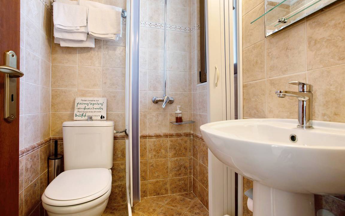 Photo of Bathroom in Maries