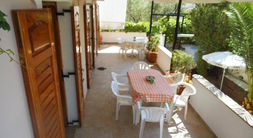 Photo of Patio Balcony in Kalamaki