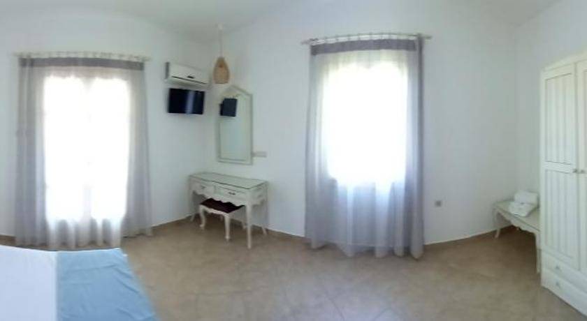 Photo of Others in Agia Anna