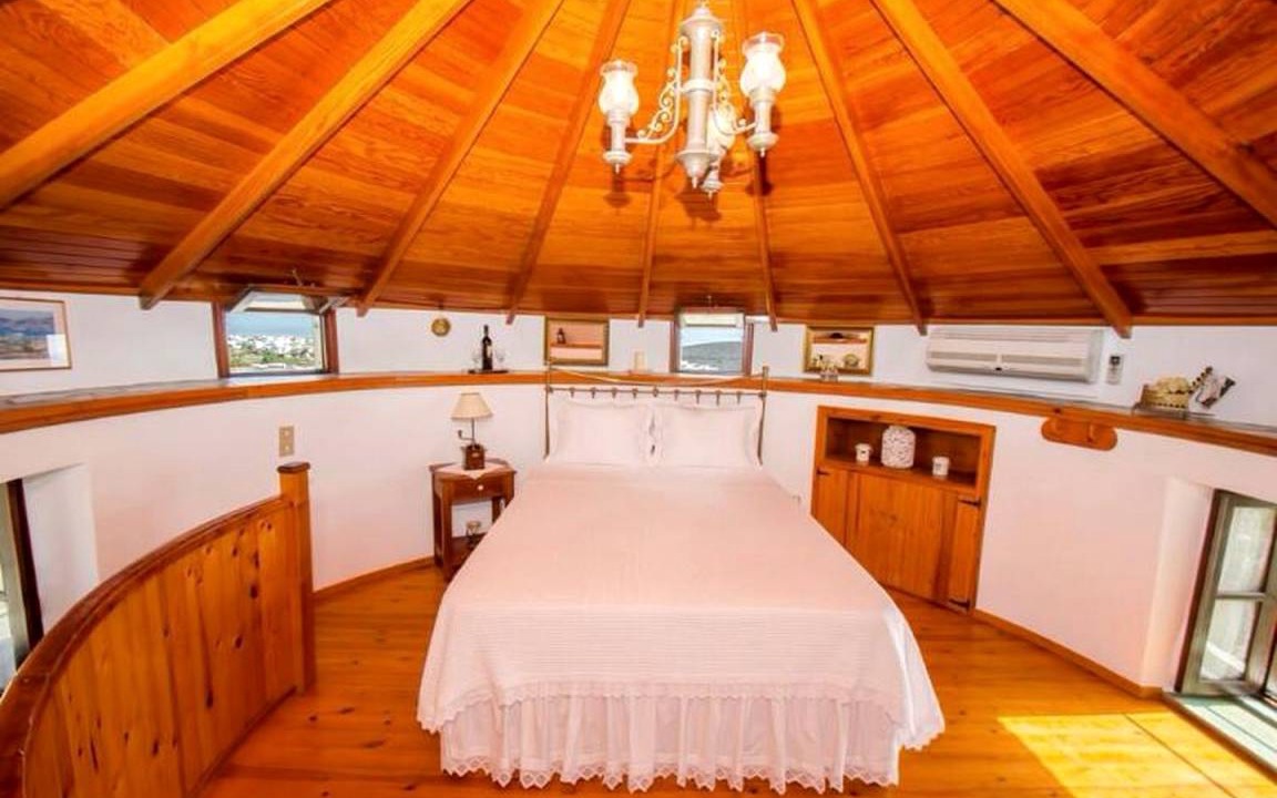 Photo of Bedroom in Milos