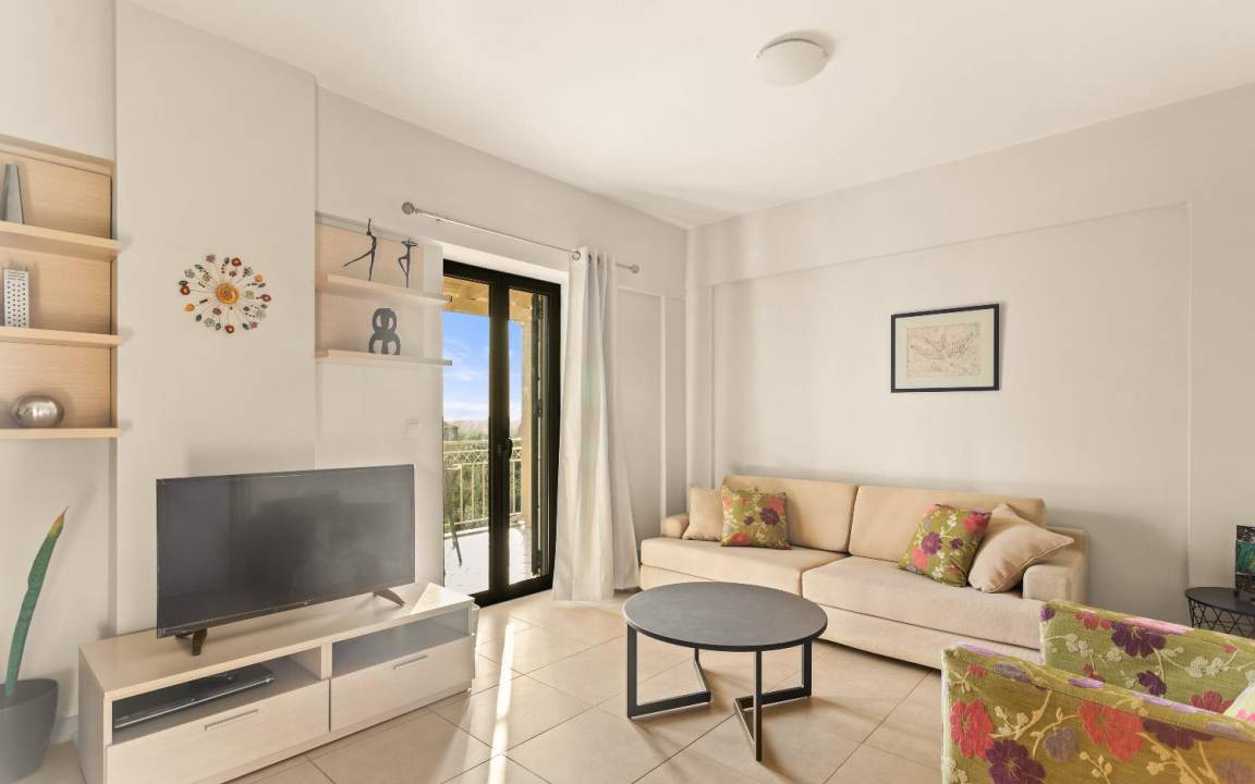 Photo of Livingroom in Lefktron