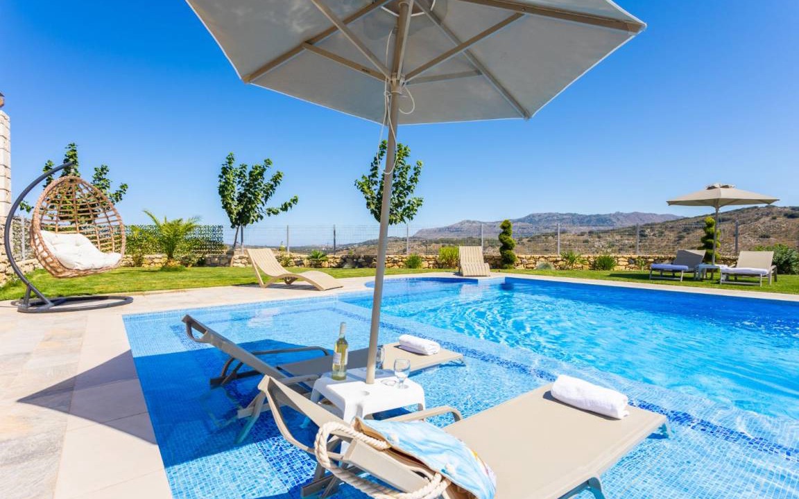 Photo of Outdoor in Monopari