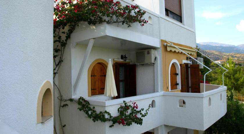 Photo of Patio Balcony in Mirtos