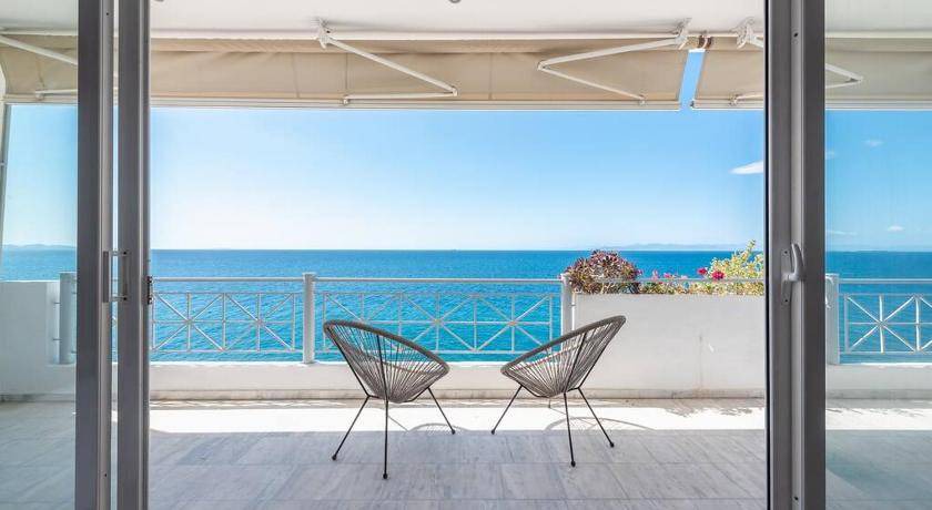Photo of Patio Balcony in Peiraiki