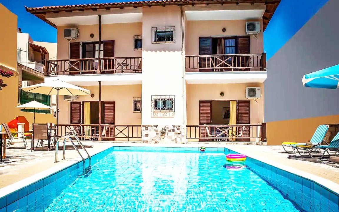 Photo of Outdoor in Roussospiti