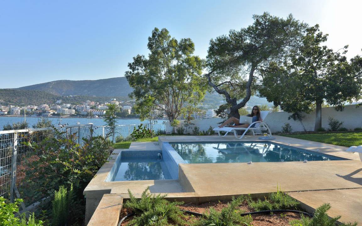 Photo of Others in Porto Rafti