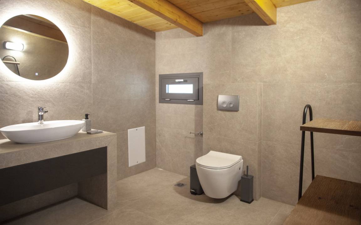 Photo of Bathroom in Karpenisi