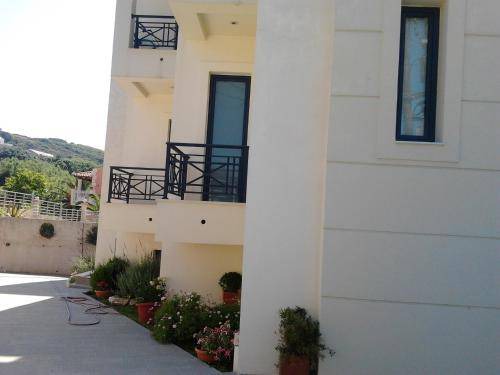 Photo of Others in Agios Stefanos Avliotes