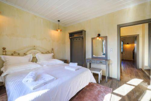 Photo of Bedroom in Papigo