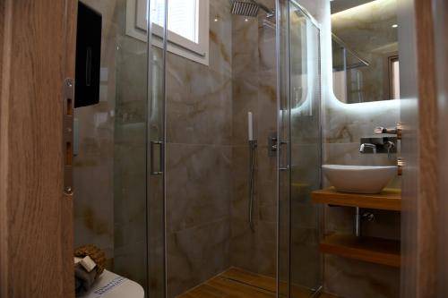 Photo of Bathroom in Plaka