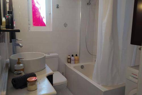 Photo of Bathroom in Nikaia-Agios Ioannis Rentis