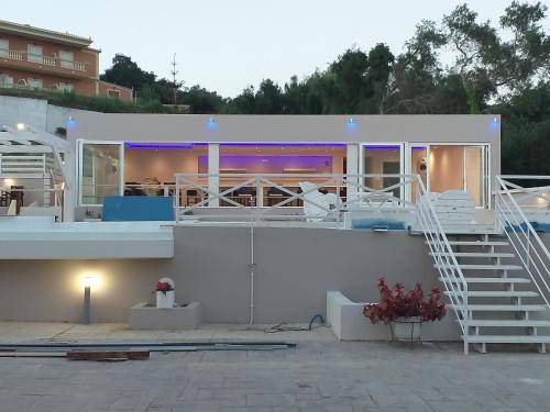 Photo of Buildings in Agios Stefanos Avliotes