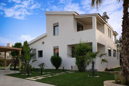 Photo of Others in Platanias Town