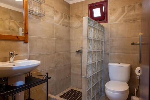 Photo of Bathroom in Kalochorafitis