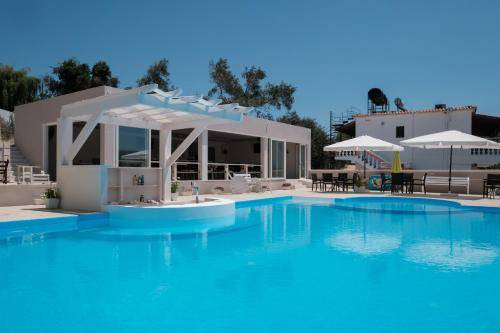 Photo of Outdoor in Agios Stefanos Avliotes