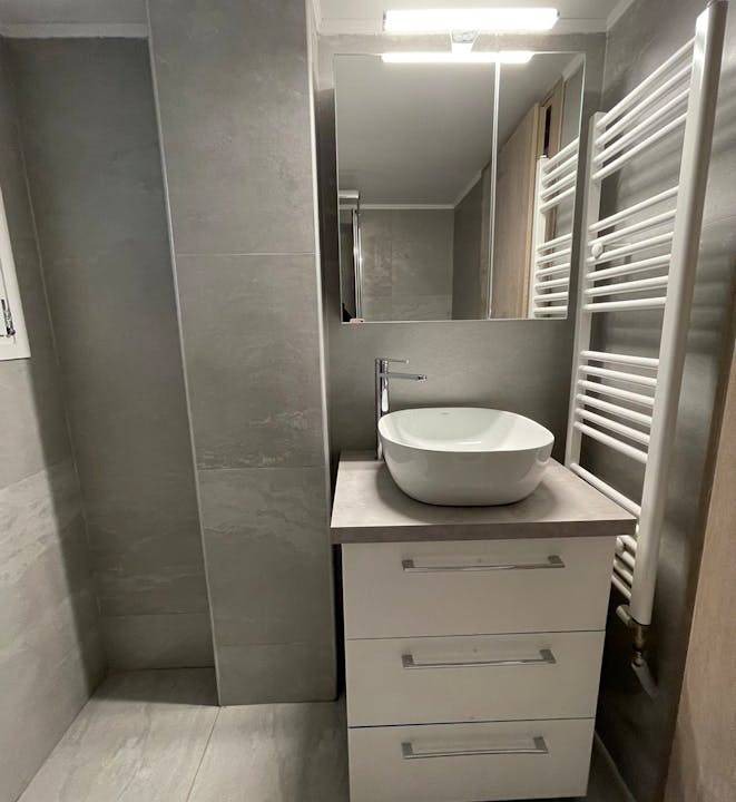 Photo of Bathroom in Platia Viktorias
