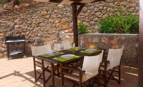 Photo of Patio Balcony in Vathi