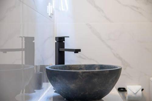 Photo of Bathroom in Neos Marmaras