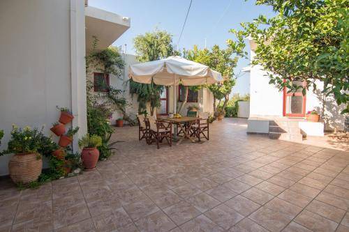 Photo of Others in Pyrgos Psilonerou