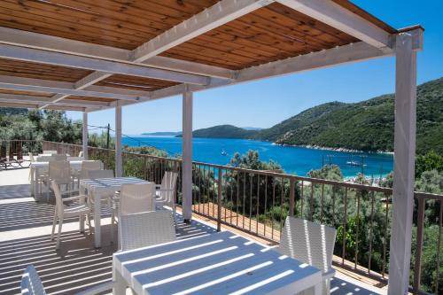 Photo of Patio Balcony in Mikros Gialos