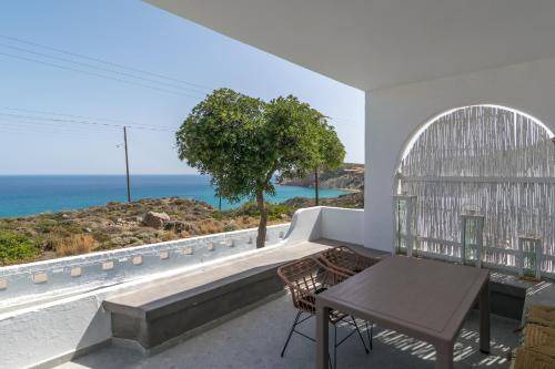 Photo of Others in Milos