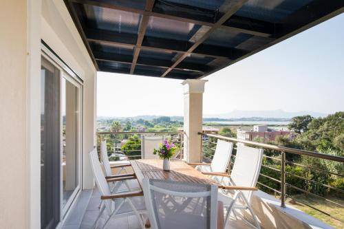 Photo of Patio Balcony in Perama