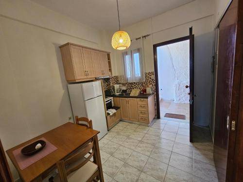 Photo of Kitchen in Sinarades
