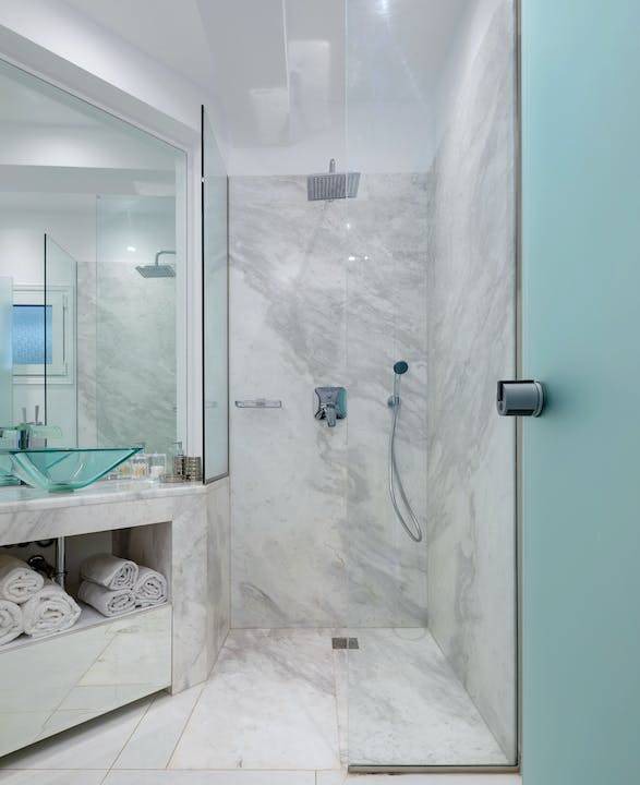 Photo of Bathroom in Varvara