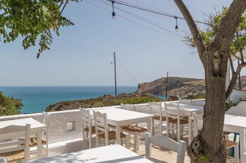 Photo of Others in Milos