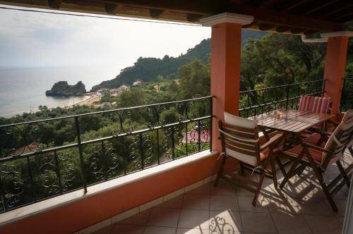 Photo of Patio Balcony in Sinarades