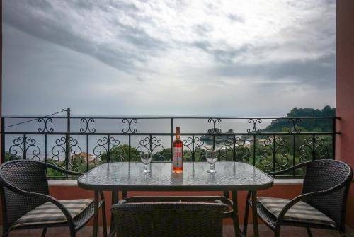 Photo of Patio Balcony in Sinarades