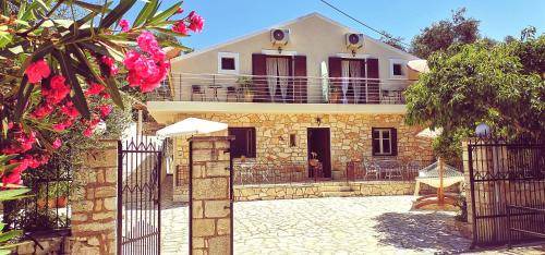 Photo of Buildings in Gaios