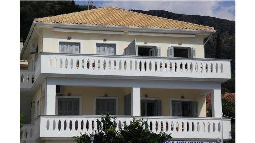 Photo of Others in Parga